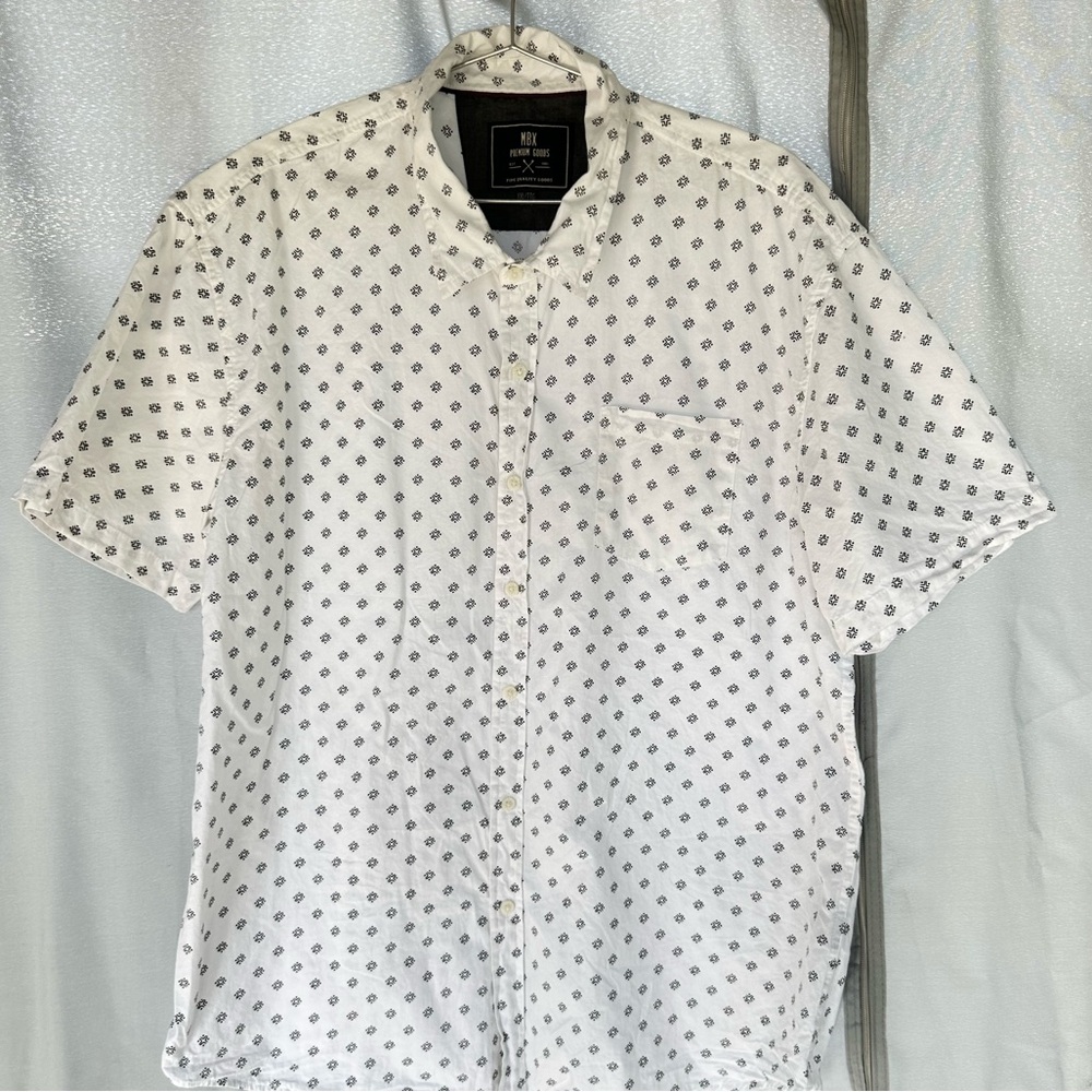 White Patterned Men's Shirt